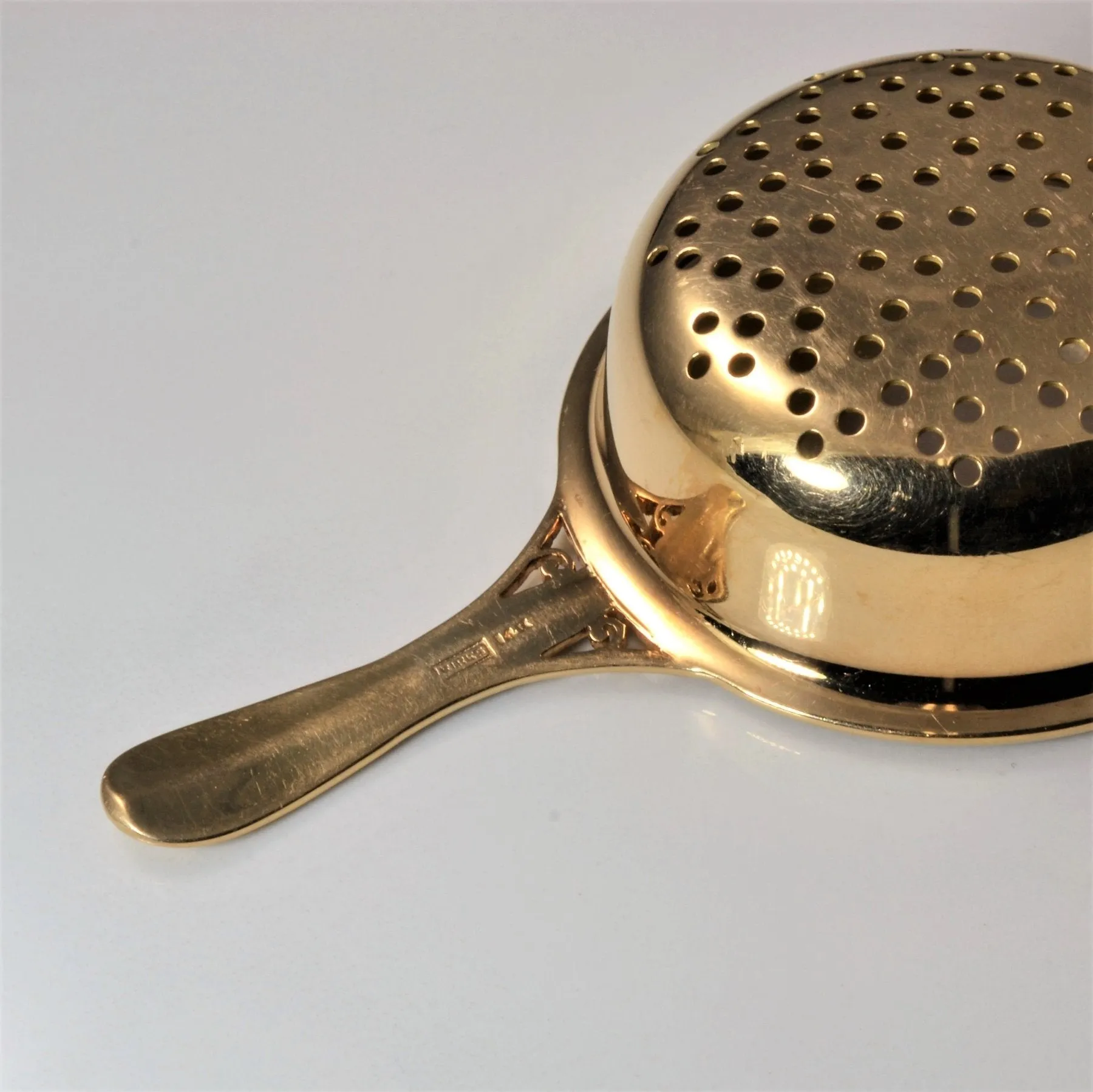 'Birks' Solid Gold Tea Strainer |