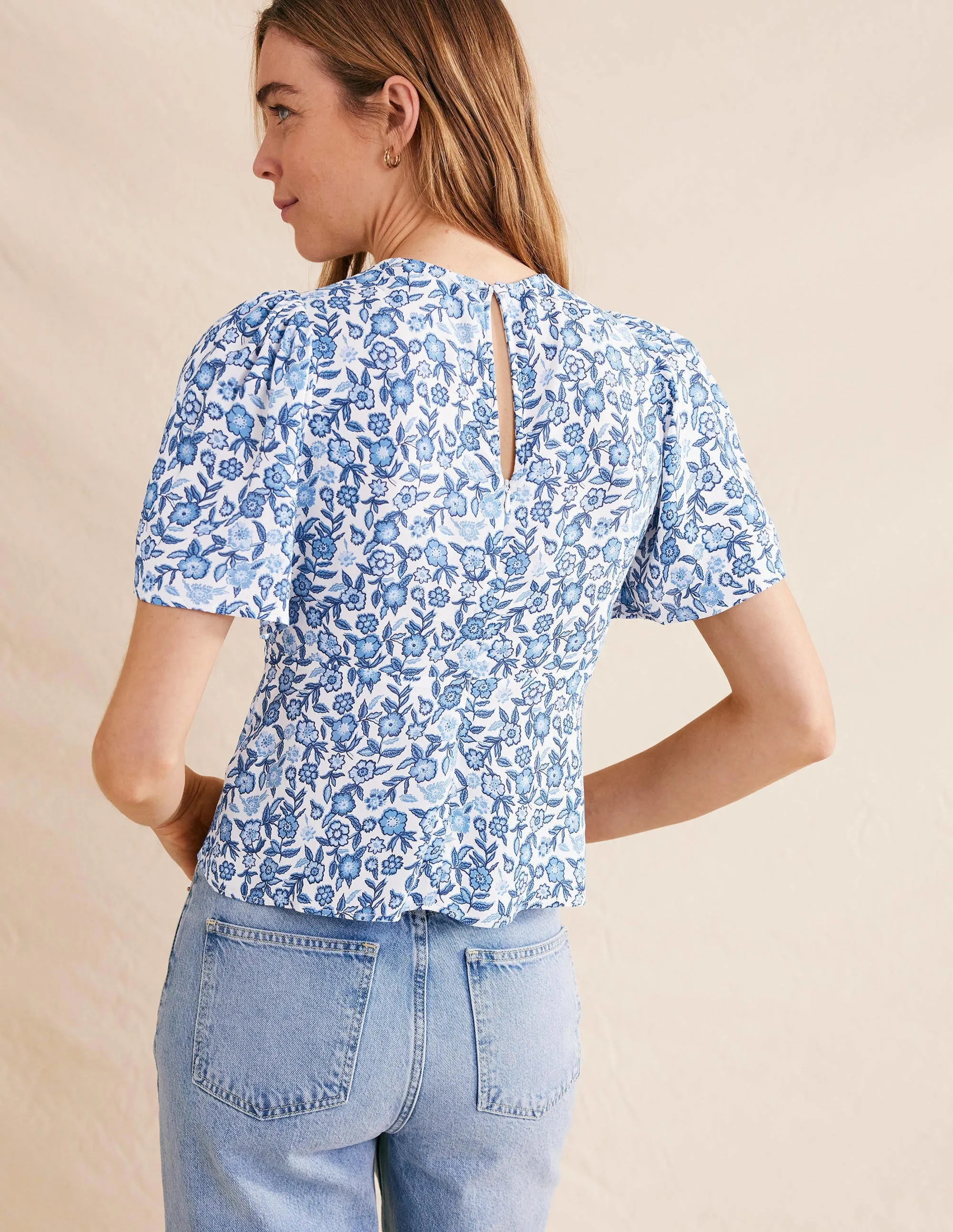 Flutter Sleeve Top-Porcelain Blue, Pansy Bloom